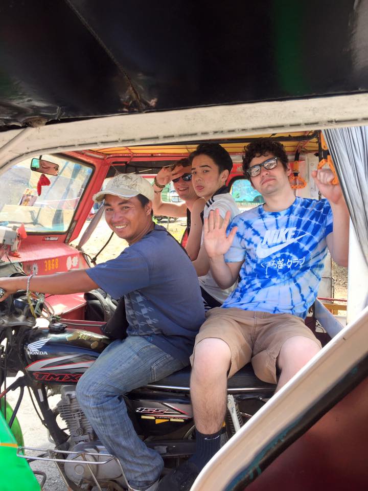 12512473_10208942291780997_135151351371109070_n